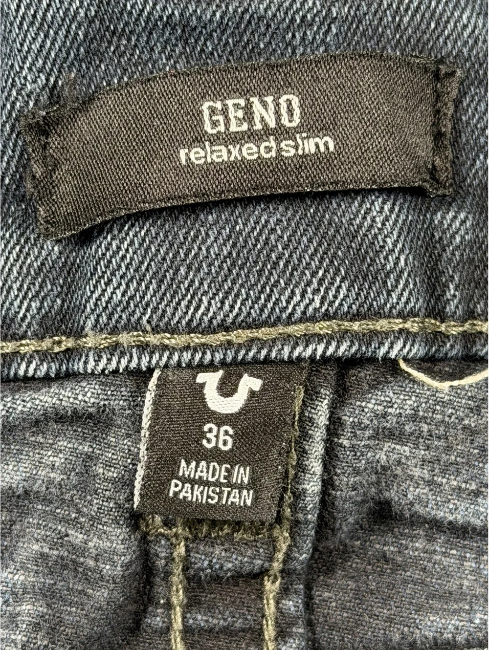 True Religion Geno Relaxed Slim Jeans Size 36
